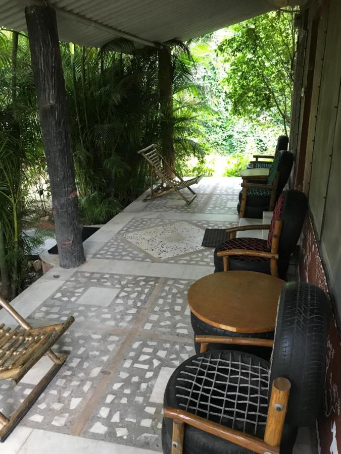 Baaz Jungle Resort Khawāsa Eksteriør bilde